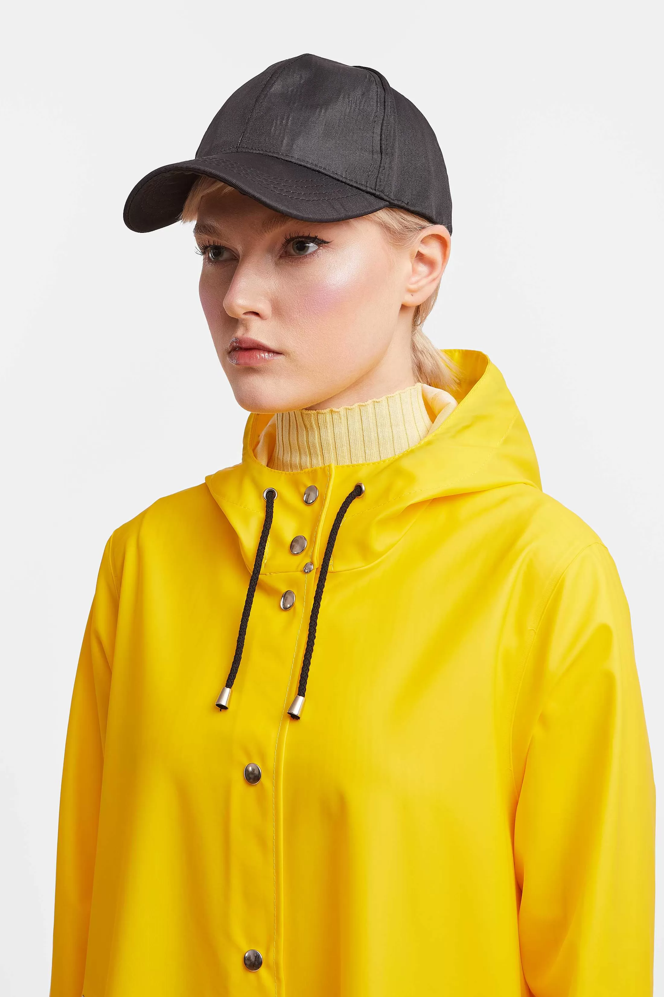STUTTERHEIM Mosebacke Lichtgewicht Regenjas Store